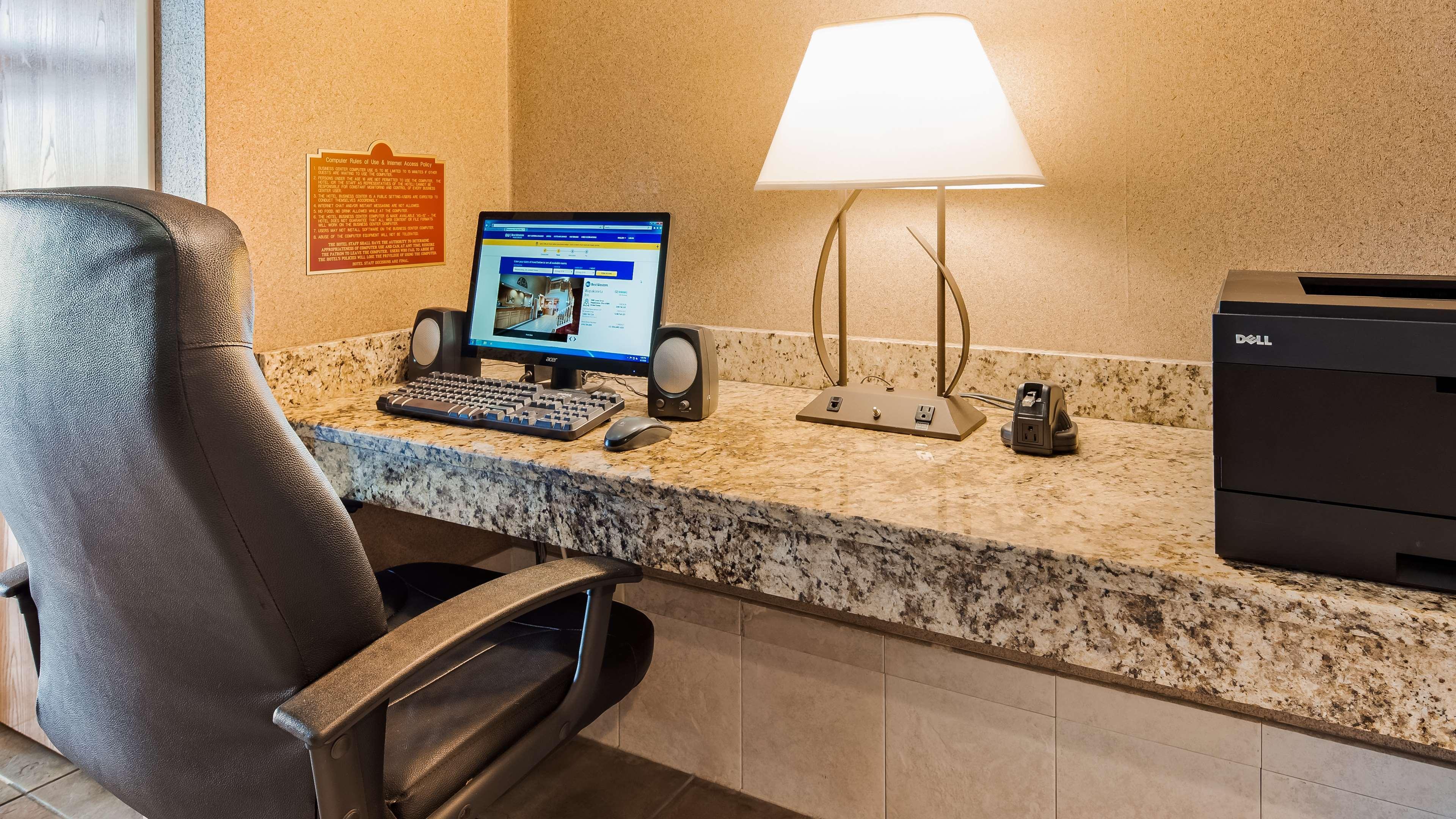 Best Western Wapakoneta Inn Zewnętrze zdjęcie