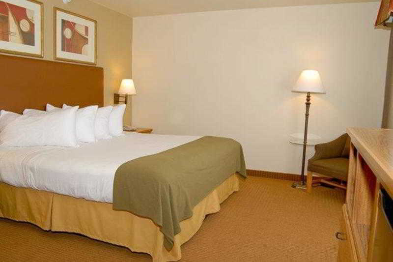 Best Western Wapakoneta Inn Pokój zdjęcie