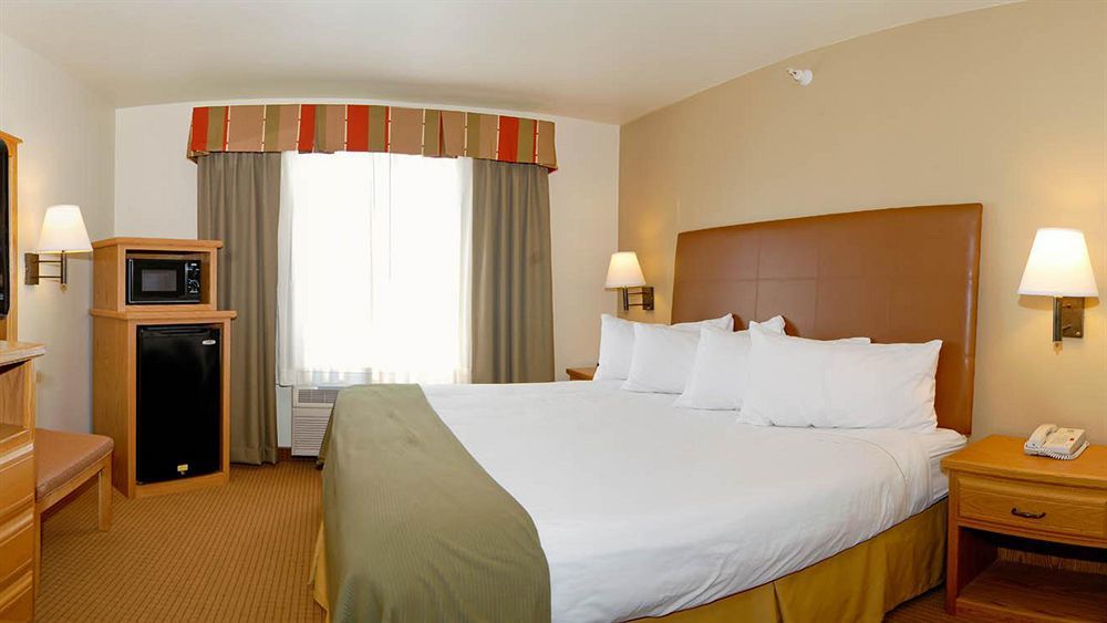 Best Western Wapakoneta Inn Zewnętrze zdjęcie